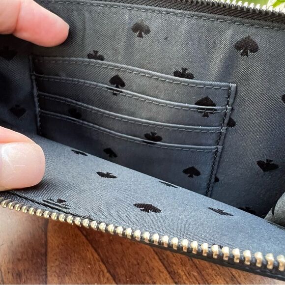 Kate Spade Staci medium zip wristlet 🌺 floral 🌺 excellent condition - Picture 4 of 4